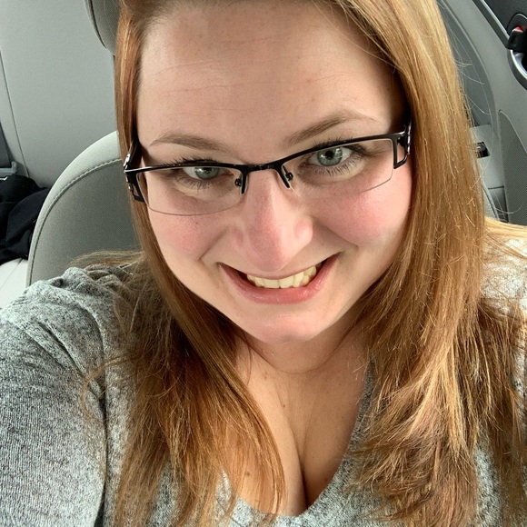 Meet your Posher, Virginia - Picture 4 of 4